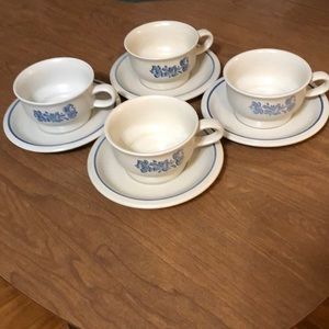 Set of 4 Yorktowne Pfaltzgraff tea cups and saucers.